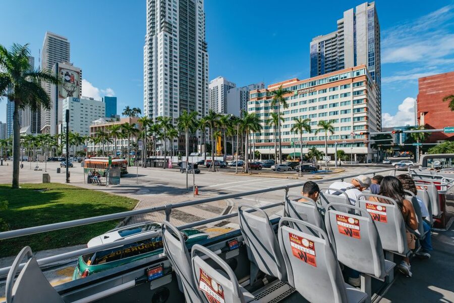 Miami: Half-Day Open-Top Bus Tour Plus Biscayne Bay Cruise - The open-top route through Miami