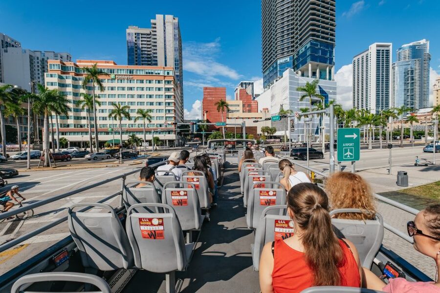 Miami: Half-Day Open-Top Bus Tour Plus Biscayne Bay Cruise - Who will get the most from this tour