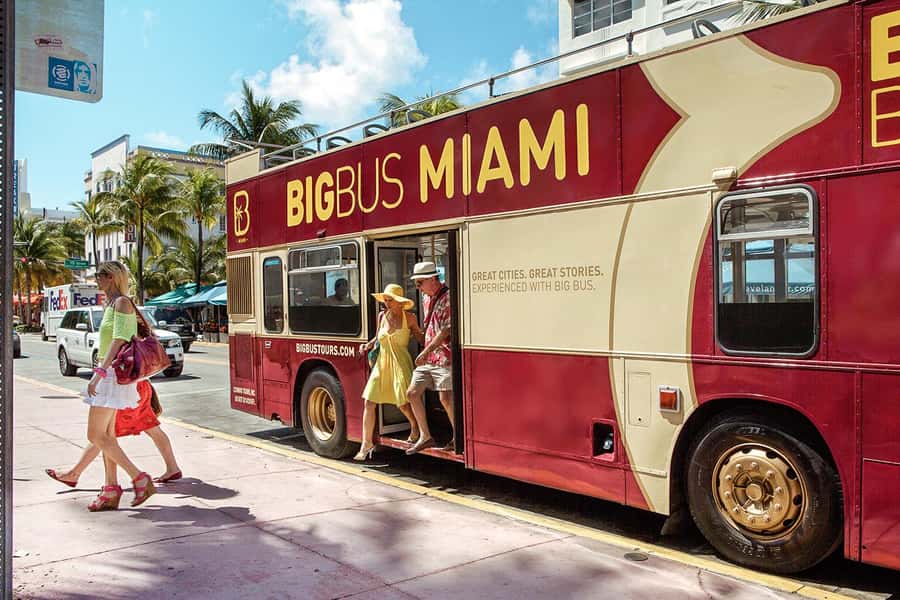 Miami: Hop-on Hop-off Open-top Bus Tour and Optional Cruise - The 90-minute night tour