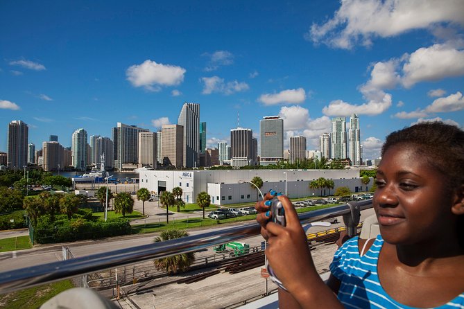 Miami: Hop-on Hop-off Tour + Cruise & Free 1-Hour Bike Rental - Little Havana is the stop to explore on foot