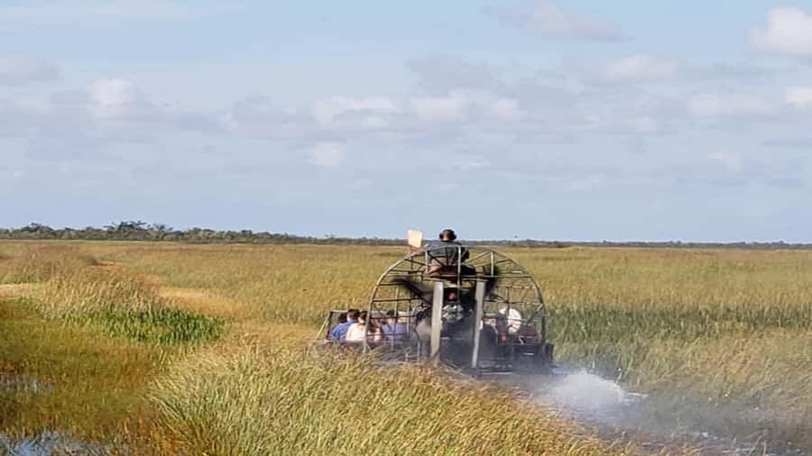 Miami: Original Everglades Airboat Tour & Interpretive area - Key points to know before you go