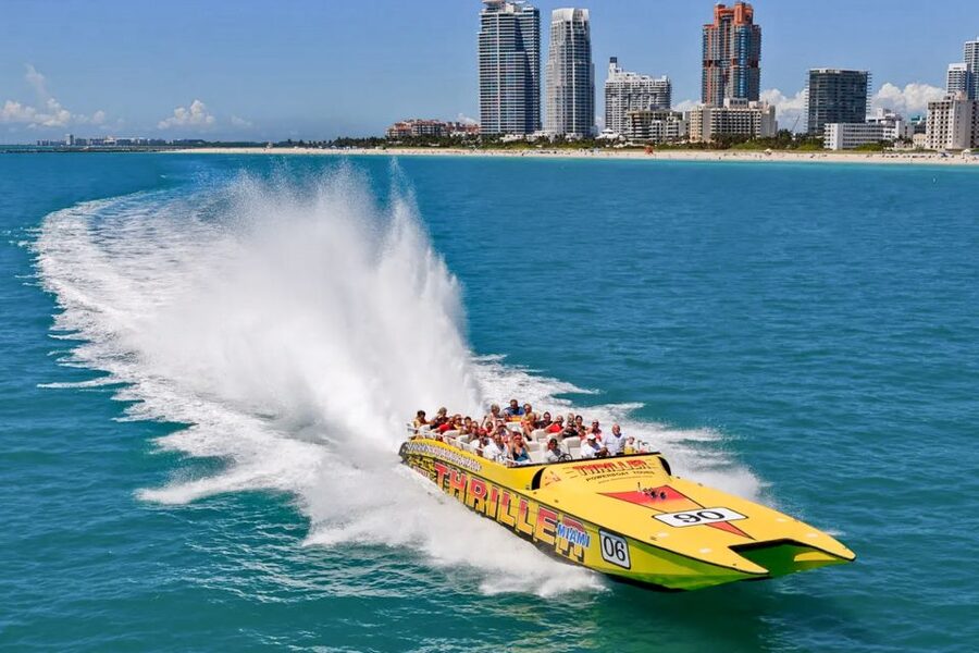 Miami: Sightseeing Speedboat Tour - Starting at Bayside Marketplace in Downtown Miami