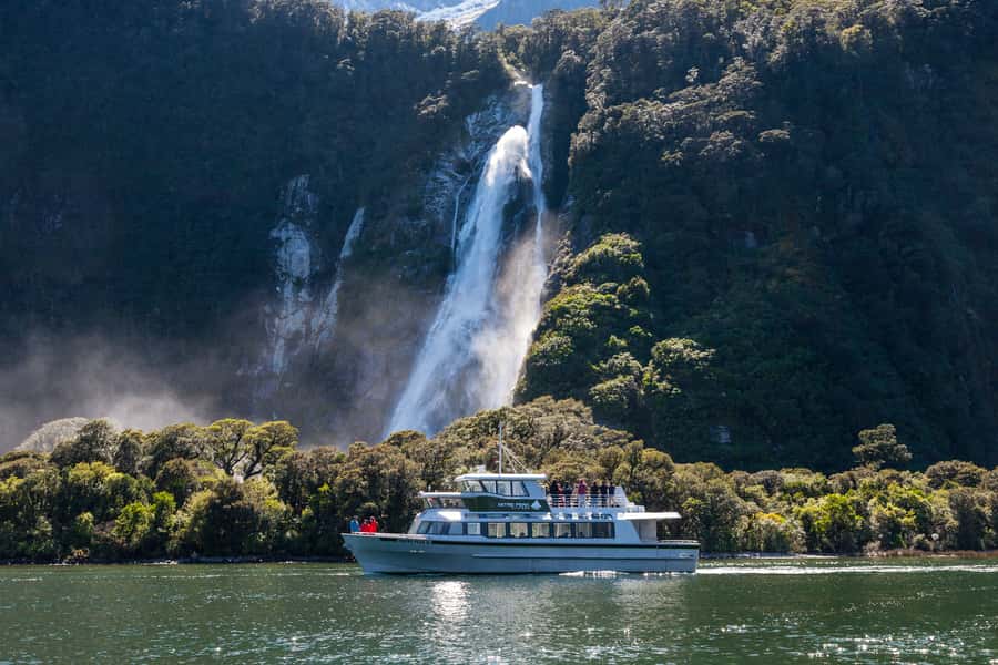 Milford Sound: 2-Hour Small Boat Scenic Cruise - The waterfalls, cliffs, and points of interest