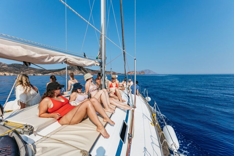 Milos: Kleftiko Cruise with Meal, Drinks and Photos at Sykia - Key points to know before sailing
