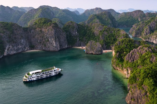 Mon Chéri Cruise 5 star: Unique 2 Days Tuan Chau - Halong bay - Lan Ha Bay - Starting at Got Pier in Hai Phong