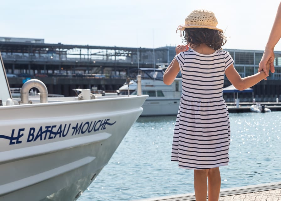 Montreal: Le Bateau-Mouche St. Lawrence Sightseeing Cruise - Commentary in English and French