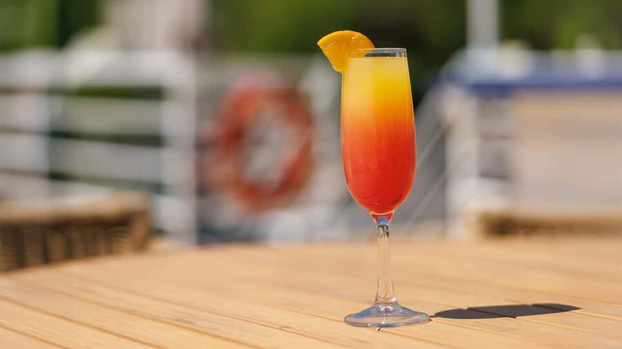 Montréal: Weekend River Brunch Cruise - A three-course brunch with generous portions