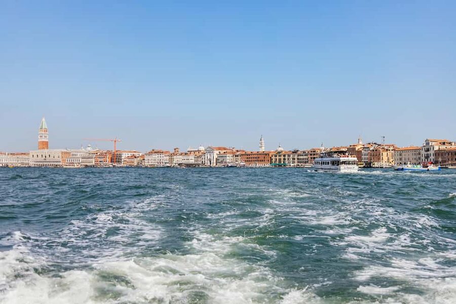 Murano & Burano Guided Tour by Private Boat with Glassmaking - Burano: color, lace, and local treats