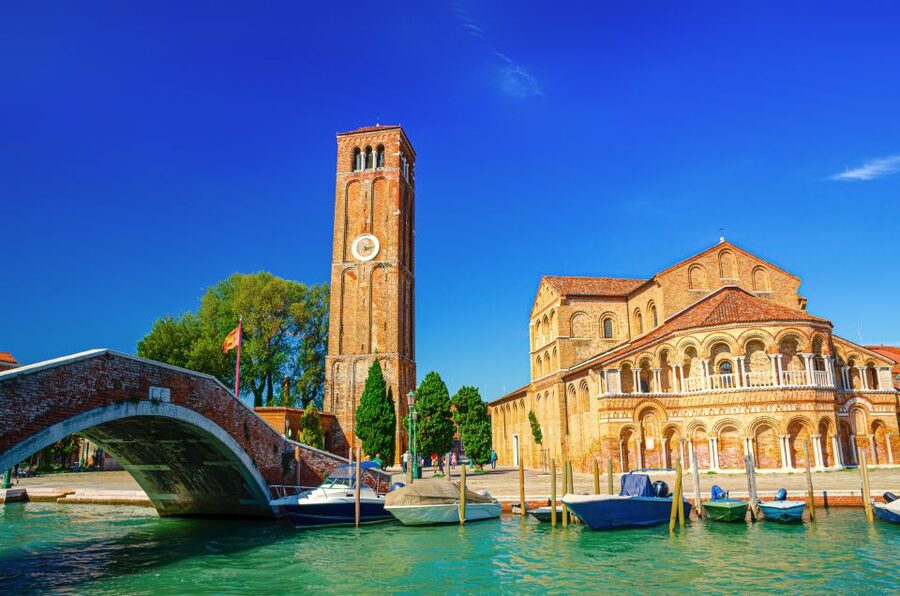 Murano & Burano Guided Tour by Private Boat with Glassmaking - Why skipping Torcello helps