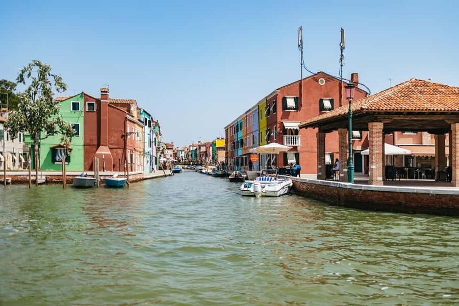 Murano & Burano Guided Tour by Private Boat with Glassmaking - $35 value, with shopping kept separate