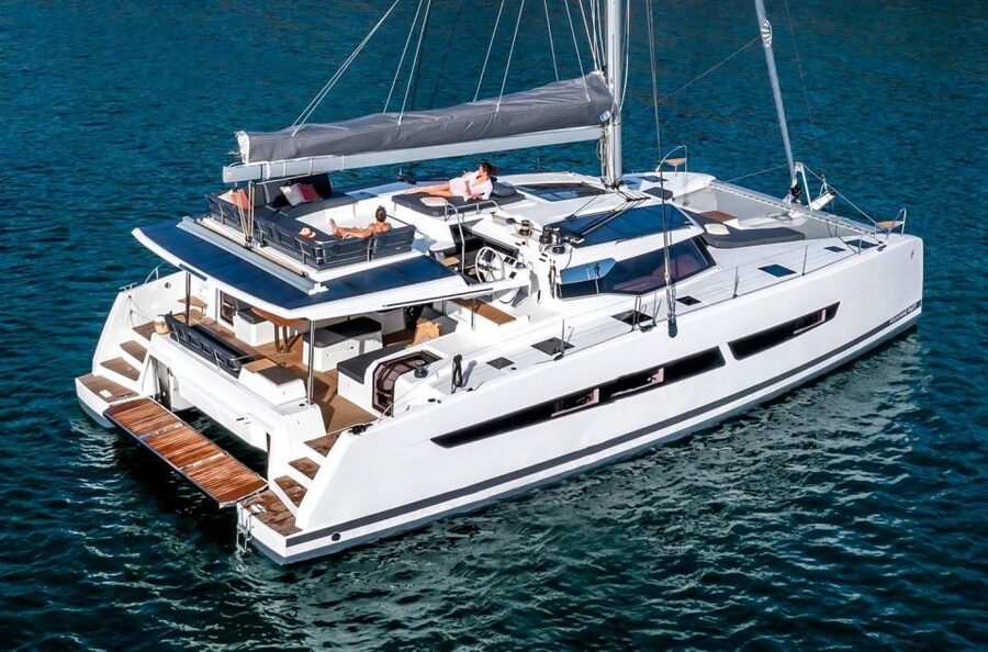 Mykonos: Catamaran Cruise with 3-Course Meal and Transfers - A three-course lunch cooked on board