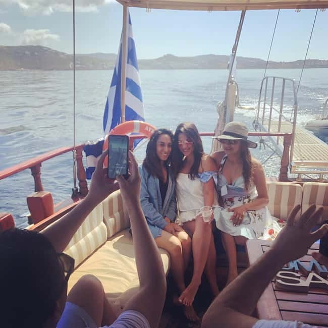 Mykonos: Delos and Rhenia Islands Cruise with BBQ Meal - Should you book the Delos and Rhenia cruise?