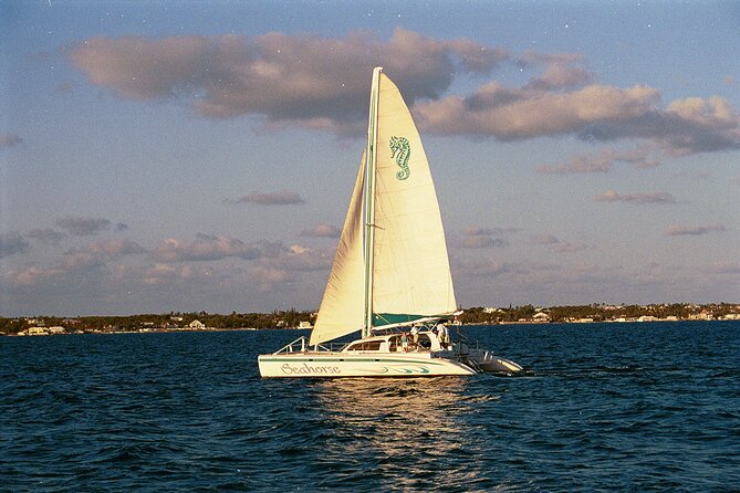 Nassau: Sunset Dinner Cruise - Who should book this Nassau cruise