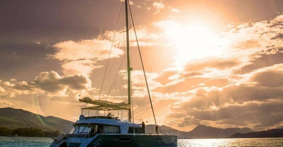 Naxos: Catamaran Cruise with Lunch & Drinks - What the swimming stops are really like