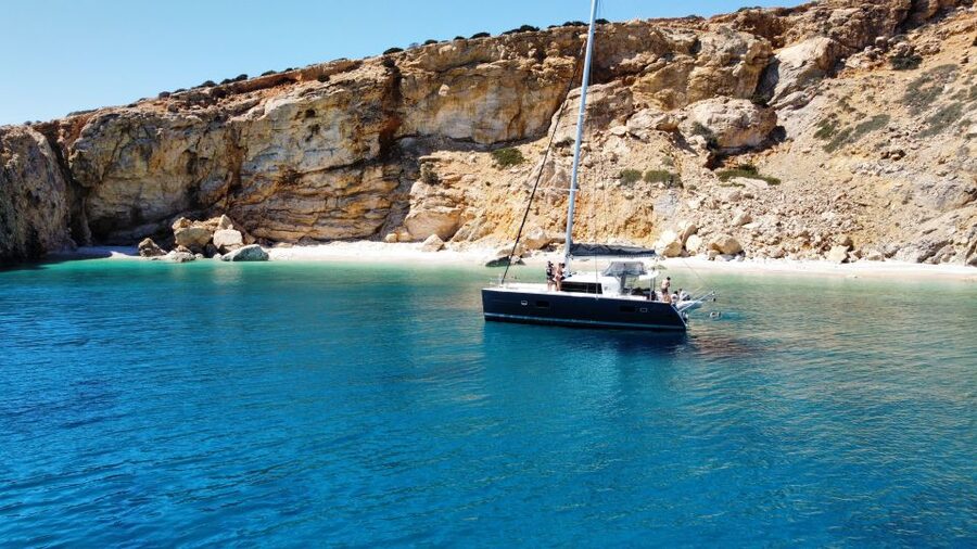 Naxos: Catamaran Cruise with Lunch & Drinks - Greek lunch, local wine, and the day’s easy pace