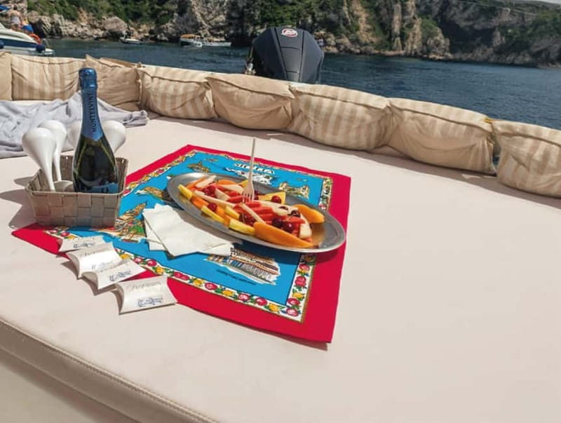 Naxos: Isola Bella, Blue Grotto, & Mazzarò Bay Boat Tour - Key points at a glance