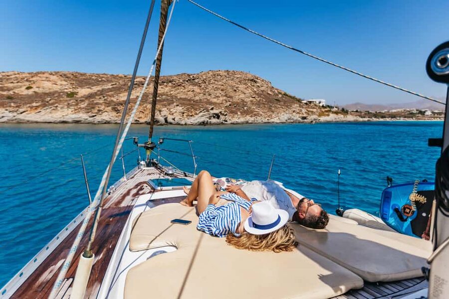 Naxos: Sailing Cruise with Lunch & Drinks - From Piso Livadi to the open Aegean