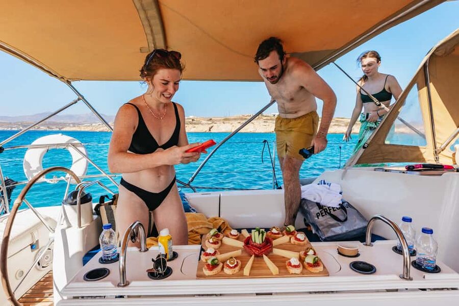 Naxos: Sailing Cruise with Lunch & Drinks - Three swimming stops around Naxos and Paros