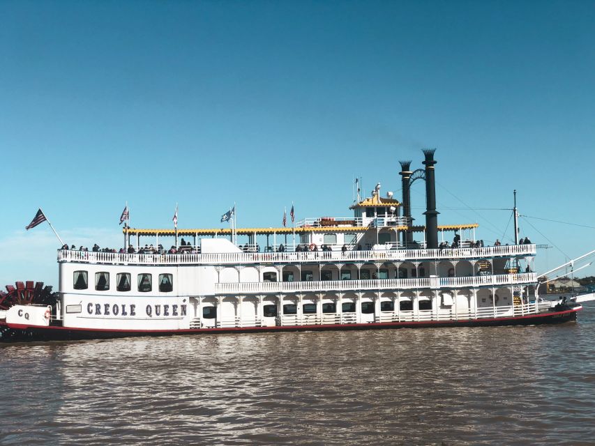 New Orleans: Creole Queen History Cruise with Optional Lunch - The first 45 minutes on the Mississippi