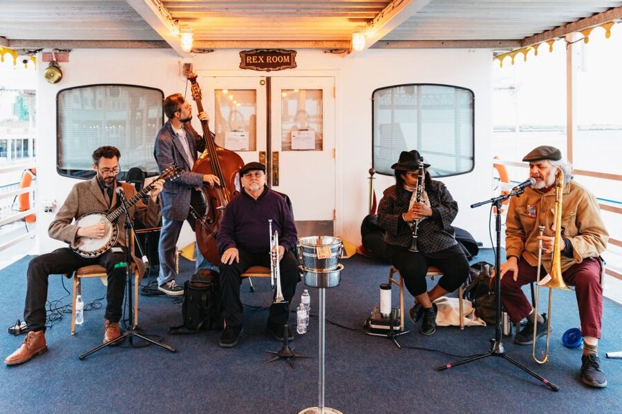 New Orleans: Evening Jazz Boat Cruise with Optional Dinner - A two-hour route along the Mighty Mississippi