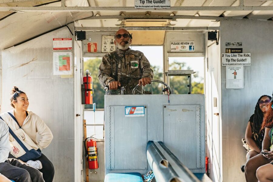 New Orleans: Guided Swamp Cruise by Tour Boat - Price, timing, and what the $35 covers