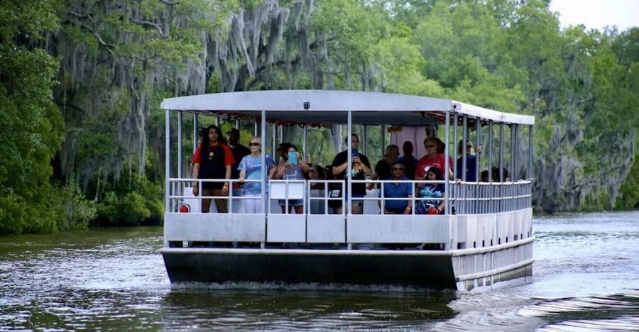 New Orleans: Swamp Tour on Covered Pontoon Boat - Leaving New Orleans for the Jean Lafitte swamp