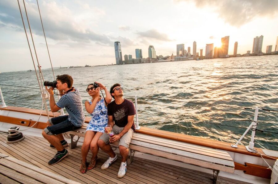New York City: Sunset Sail Aboard a Schooner - Practical tips for a smoother evening