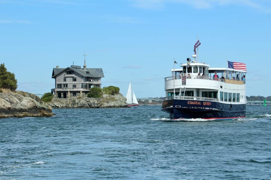 Newport, Rhode Island: Scenic Narragansett Bay Cruise - Boarding at Bowen’s Landing