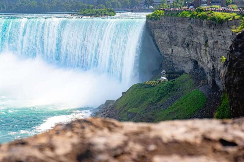 Niagara Falls: Boat Trip & Journey Behind the Falls Tour - Practical tips for a smoother three hours