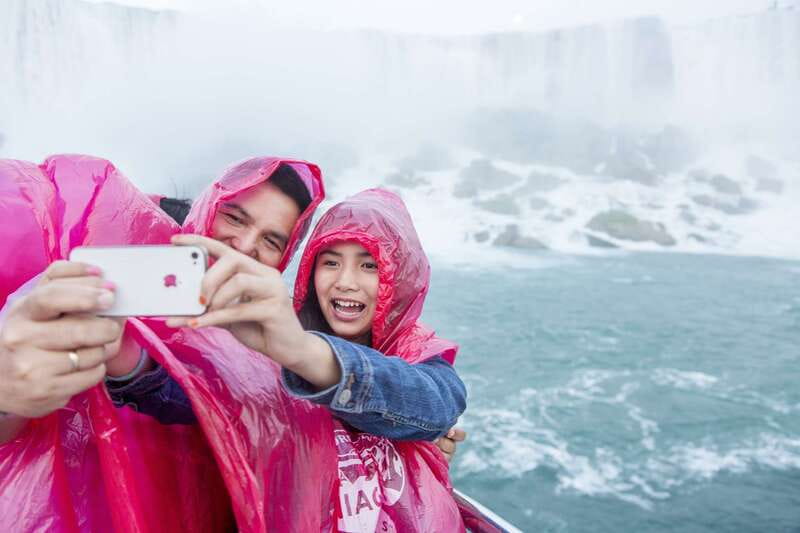 Niagara Falls: Boat Trip & Journey Behind the Falls Tour - Starting at 6075 Niagara River Parkway