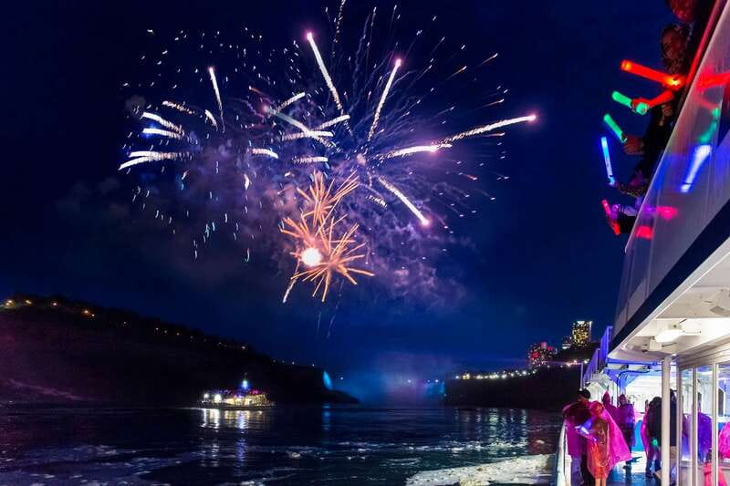 Niagara Falls, Canada: Evening Fireworks Cruise - Key points to know before you go