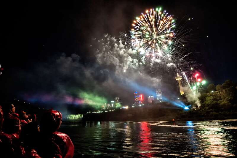 Niagara Falls, Canada: Evening Fireworks Cruise - What to bring, and what to leave behind