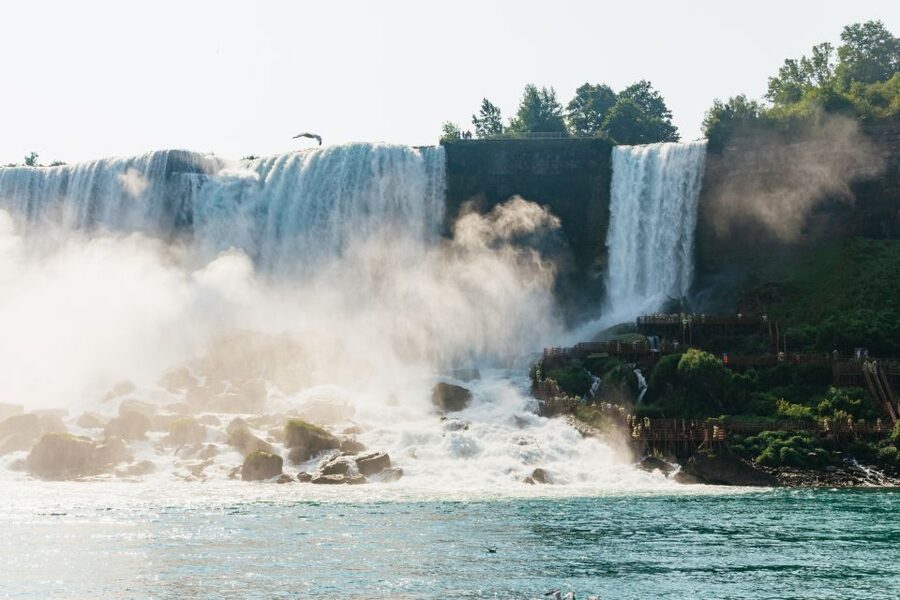 Niagara Falls: Cave of the Winds, Boat Ride, & Trolley Tour - Guides make the difference