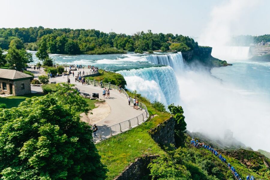 Niagara Falls: Cave of the Winds, Boat Ride, & Trolley Tour - What to bring and wear