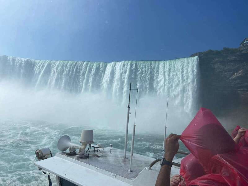 Niagara Falls Tour: Boat Ride, Journey Behind Falls and more - What the guides add to the ticket price