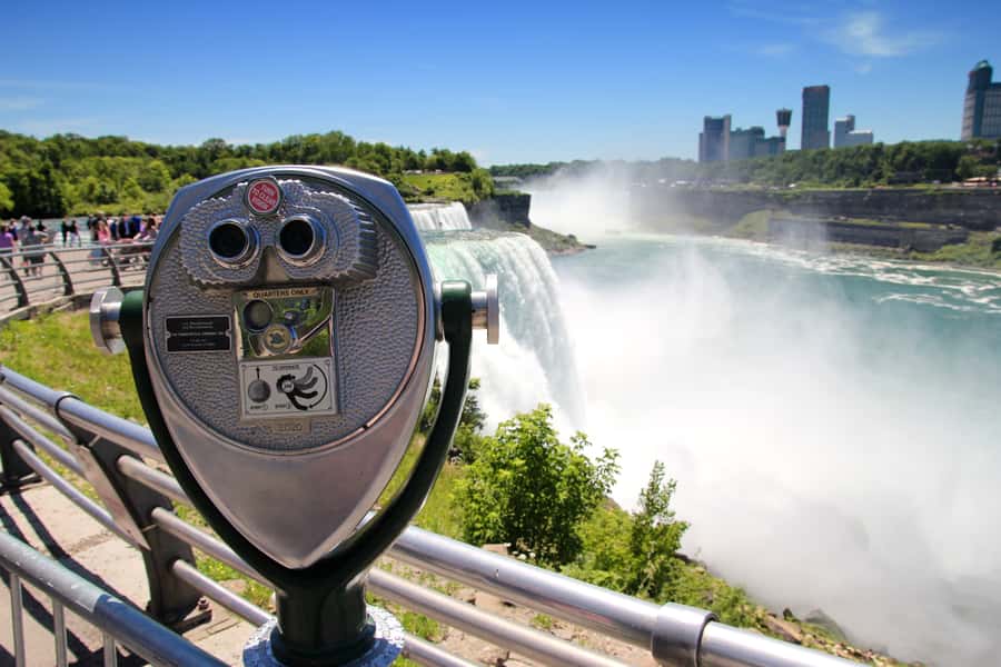 Niagara Falls, USA: Guided Tour with Maid of the Mist Cruise - The Maid of the Mist boat ride