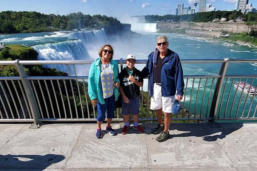 Niagara Falls, USA: Guided Tour with Maid of the Mist Cruise - The guide makes the difference