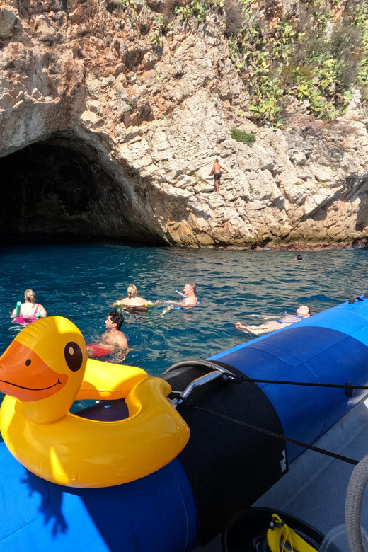 Nice: Mala Caves, Villefranche & Snorkeling Boat Tour - The ride along Eze, Beaulieu, and Cap-Ferrat