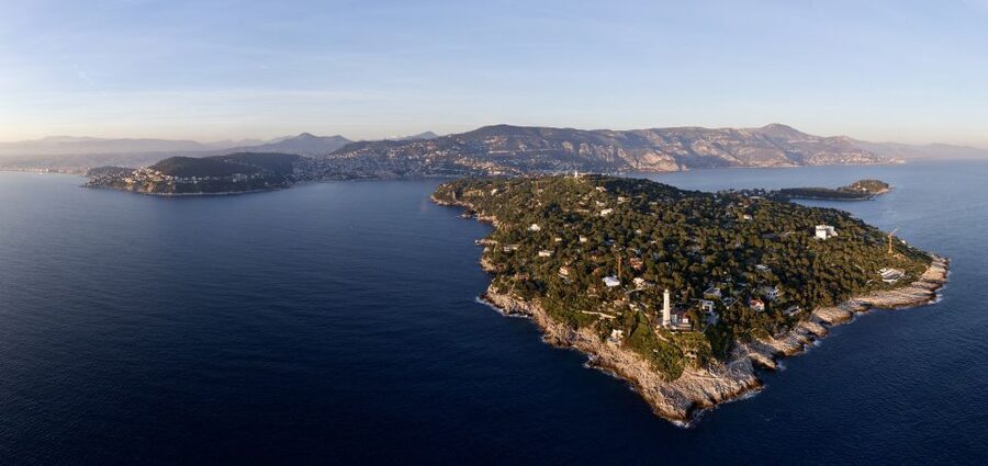 Nice: Snorkeling Speedboat Tour in Villefranche Bay - Is $70 a fair price for 90 minutes?