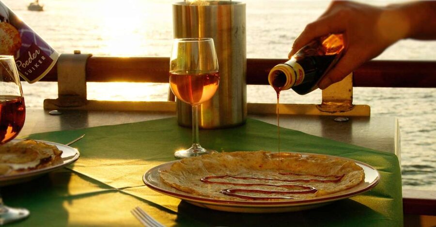 Nijmegen: River Cruise with All-You-Can-Eat Dutch Pancakes - A Family Outing With a Ball-Filled Playroom