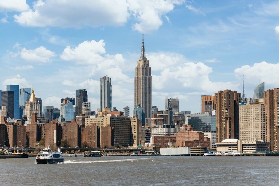 NYC: Circle Line 1.5-Hr Landmarks Skip-The-Box-Office Cruise - Boarding at Pier 83