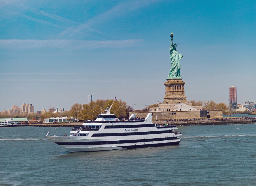 NYC: City Cruises Brunch, Lunch, or Dinner Buffet Cruise - Boarding at Pier 61 and settling in
