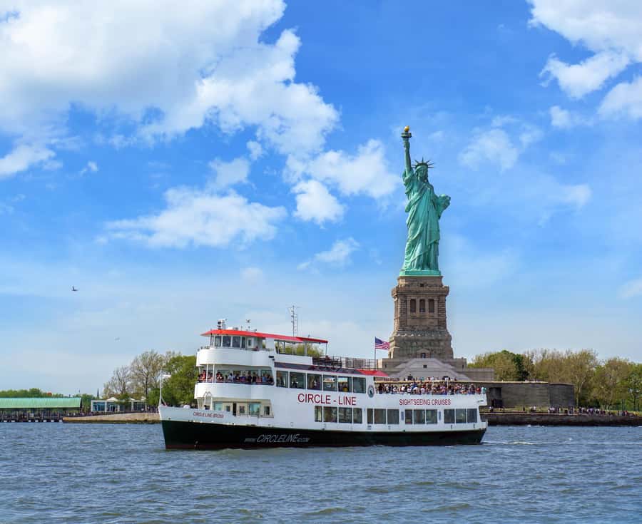NYC: Statue of Liberty Express Skip-the-Box-Office Cruise - Starting at Pier 16 in the South Street Seaport