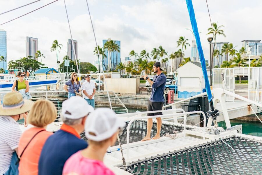 Oahu: Waikiki Sunset Catamaran Cocktail Cruise - Drinks, snacks, and the party-boat question
