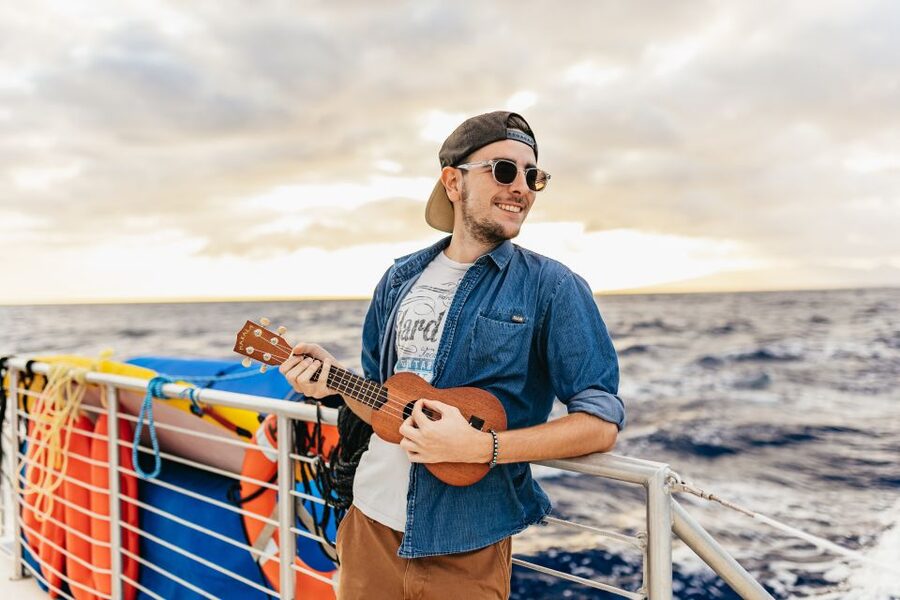 Oahu: Waikiki Sunset Catamaran Cocktail Cruise - What $99 really buys you