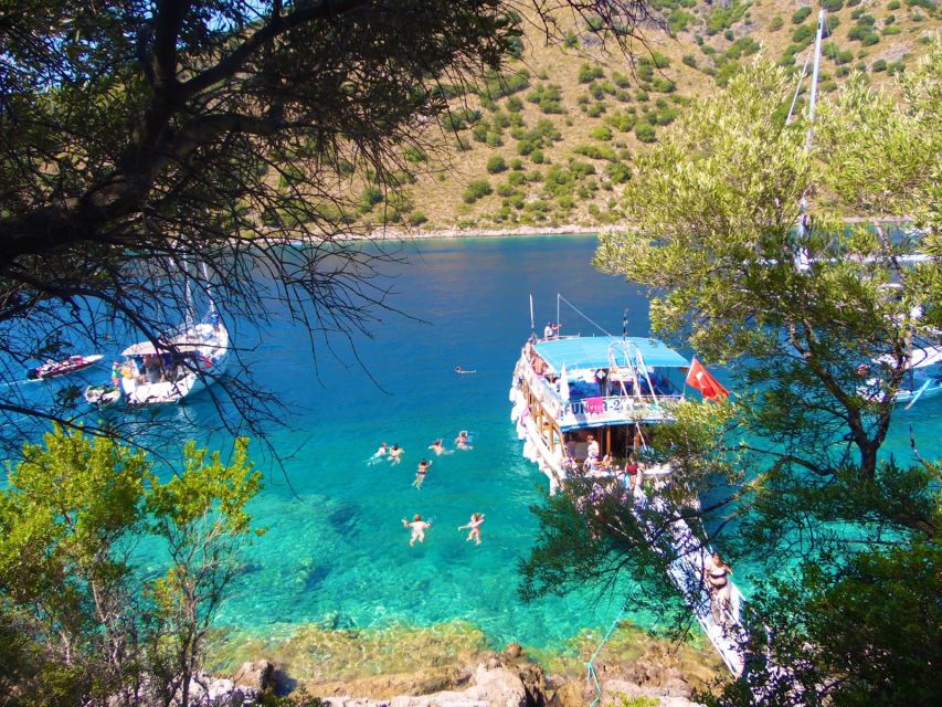 Ölüdeniz: Butterfly Valley Boat Trip with Buffet Lunch - Camel Beach and the final cold-water stop