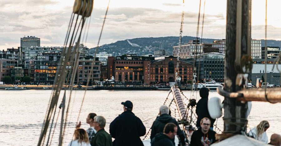 Oslo: Fjord Evening Cruise with Shrimp Buffet - Shrimp dinner, served the Norwegian way