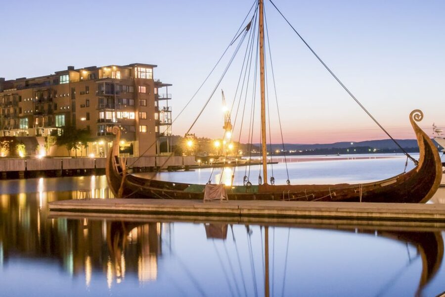 Oslo: Grand City Sightseeing Tour by Bus with Fjord Cruise - Key points to know before booking