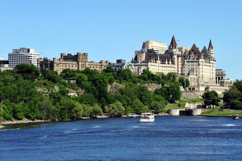 Ottawa: Sightseeing River Cruise - Who will enjoy this Ottawa boat ride?