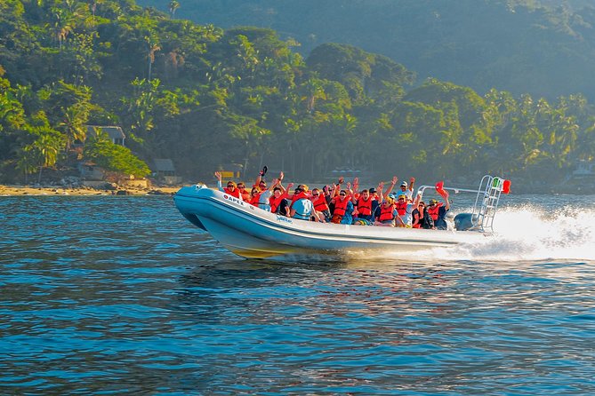 Outdoor Ziplining, Waterfalls & Speed boat in Puerto Vallarta - Waterfall rappelling and natural water features